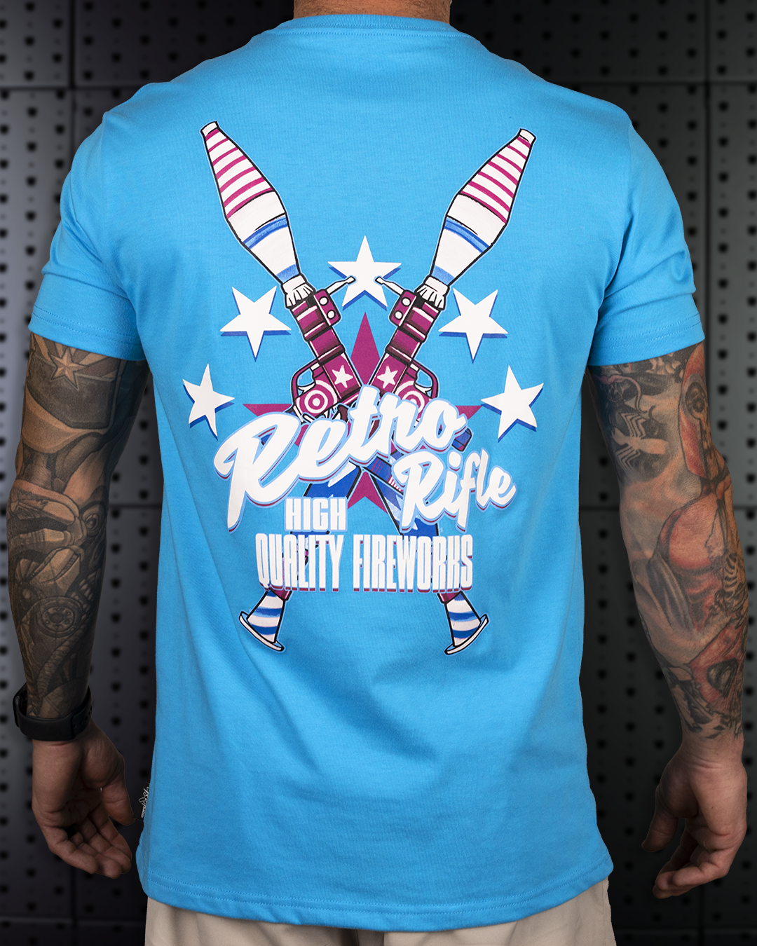 Retro Rifle Tee Retro Rifle - Men's T-Shirt - Firecracker